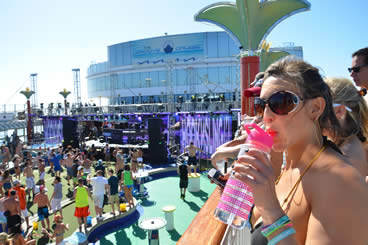 The Electric Ship and The Groove Cruise